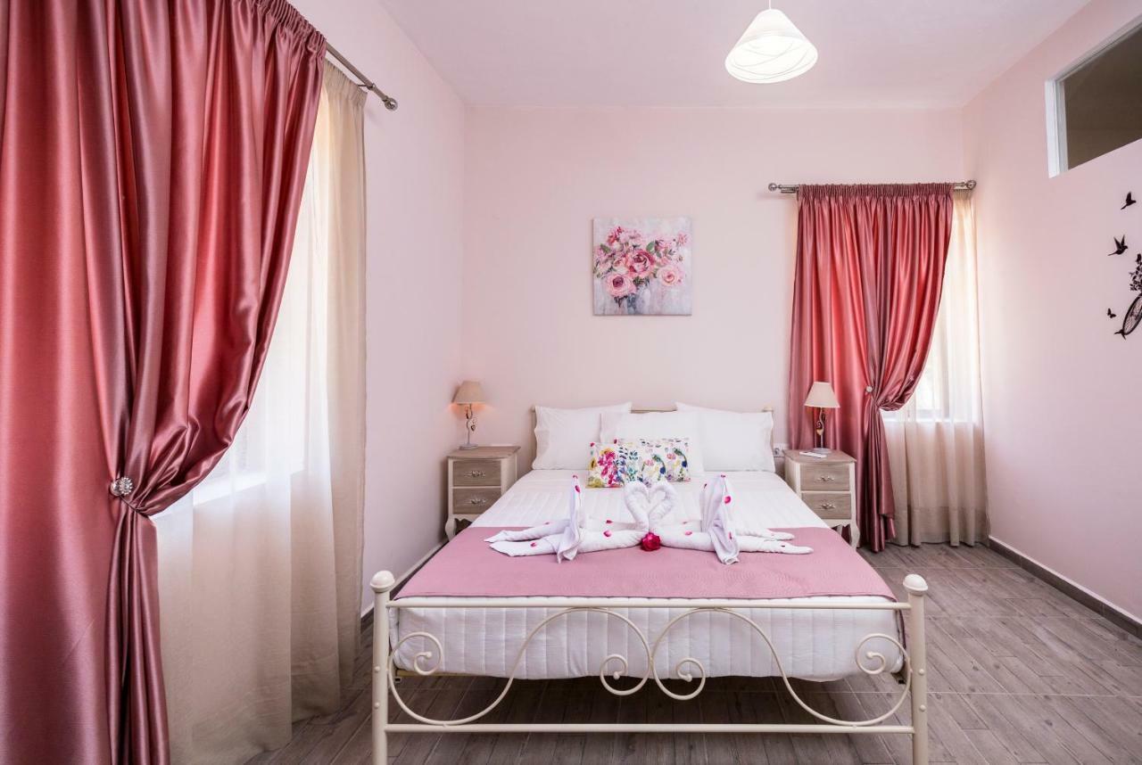 הוילה Plátanos Nepheli Stone House מראה חיצוני תמונה